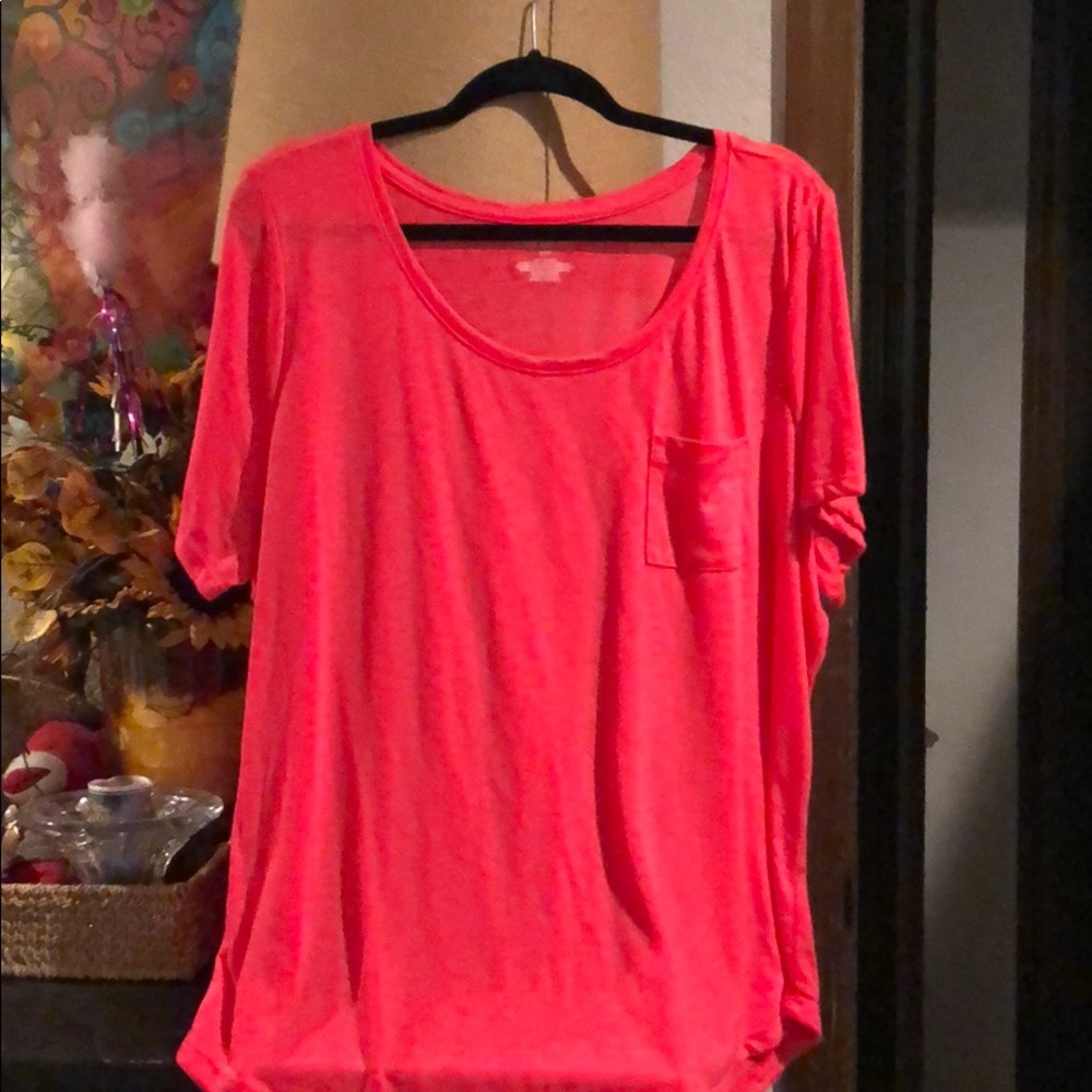 Short Sleeve Tee-Shirt